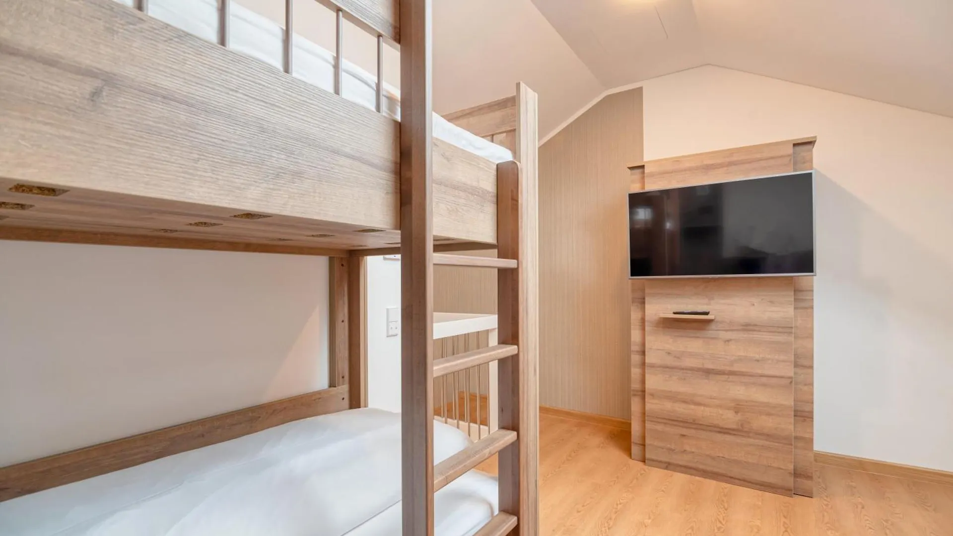 Westside Hotel Мюнхен 3*,  Германия
