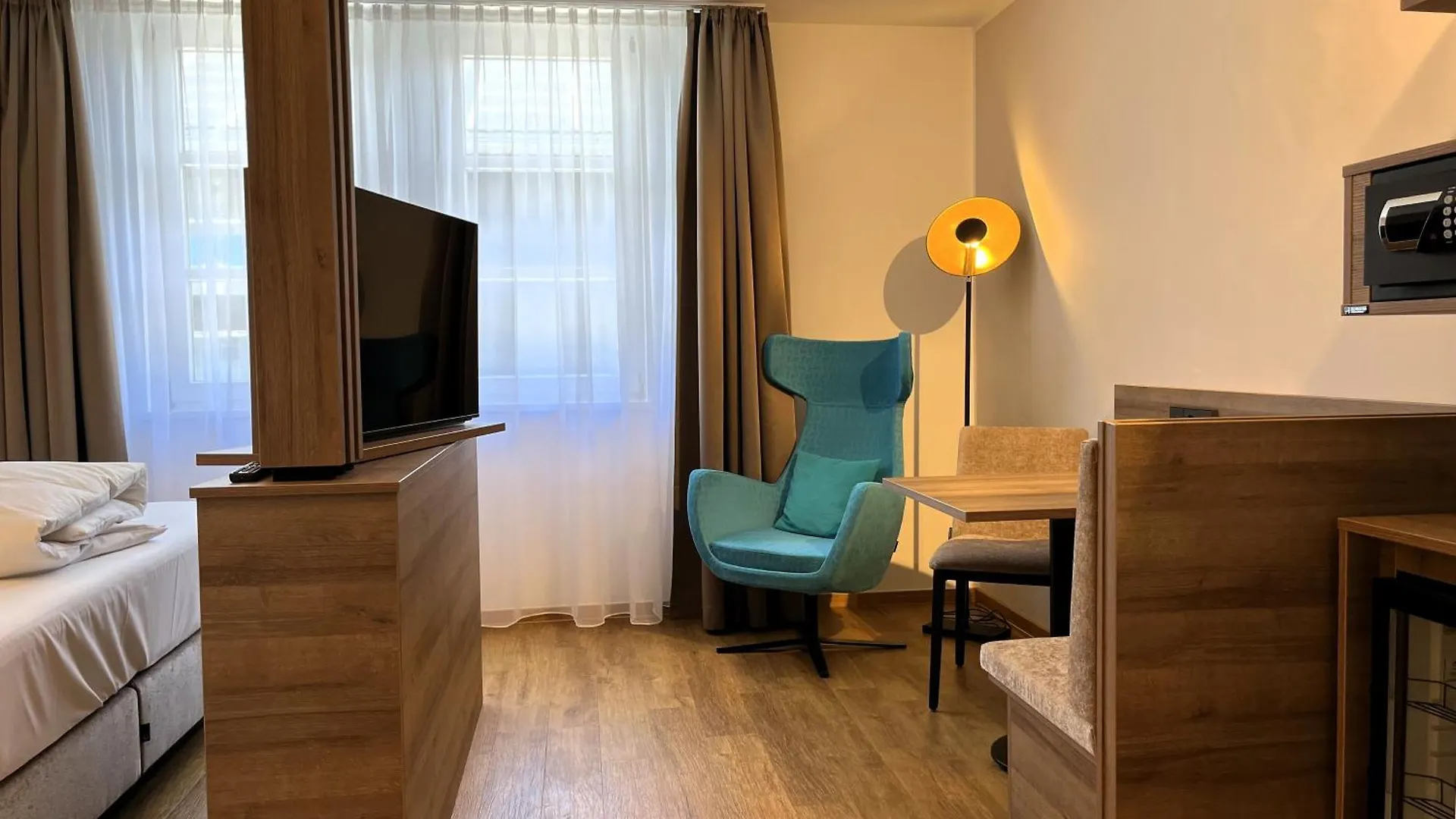 Westside Hotel Monaco di Baviera